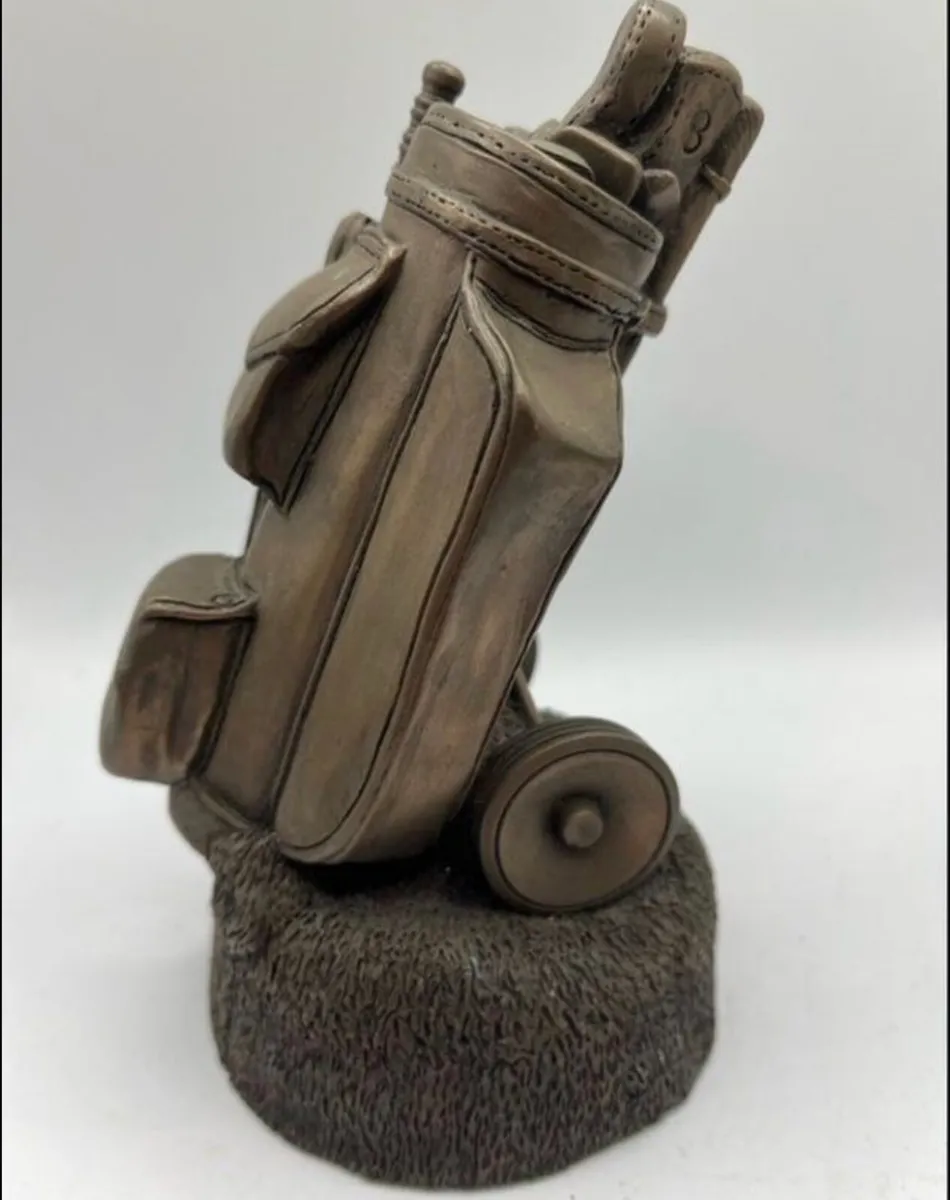 Stuart Houghton Golf Caddy Paperweight - Image 4