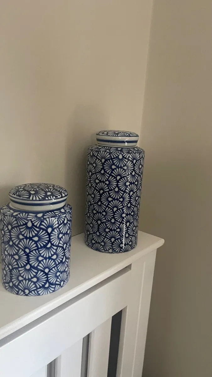 Pair Of Ceramic Urns - Image 1