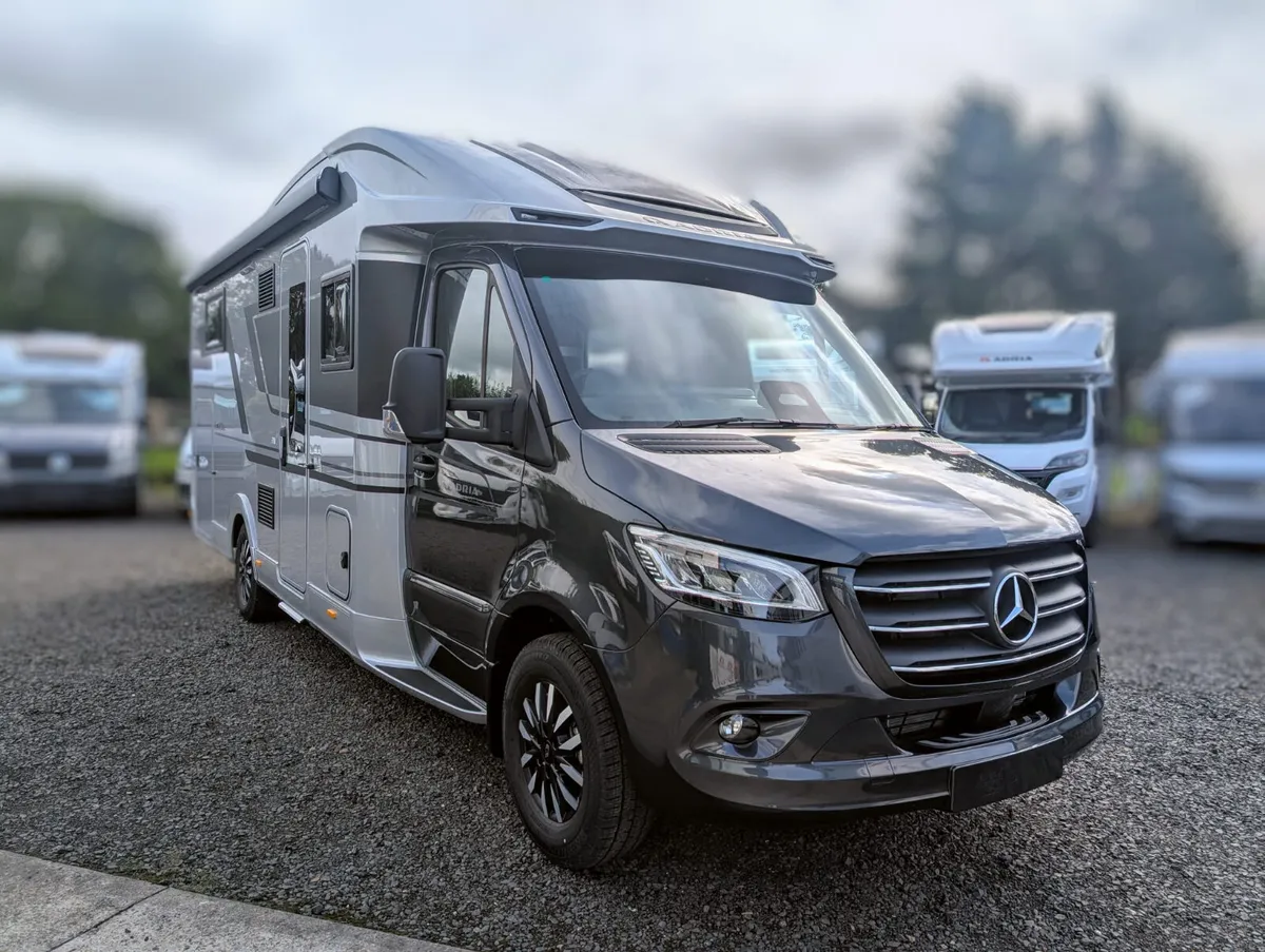 NEW ADRIA CORAL SUPREME MB 670 DC - Image 1