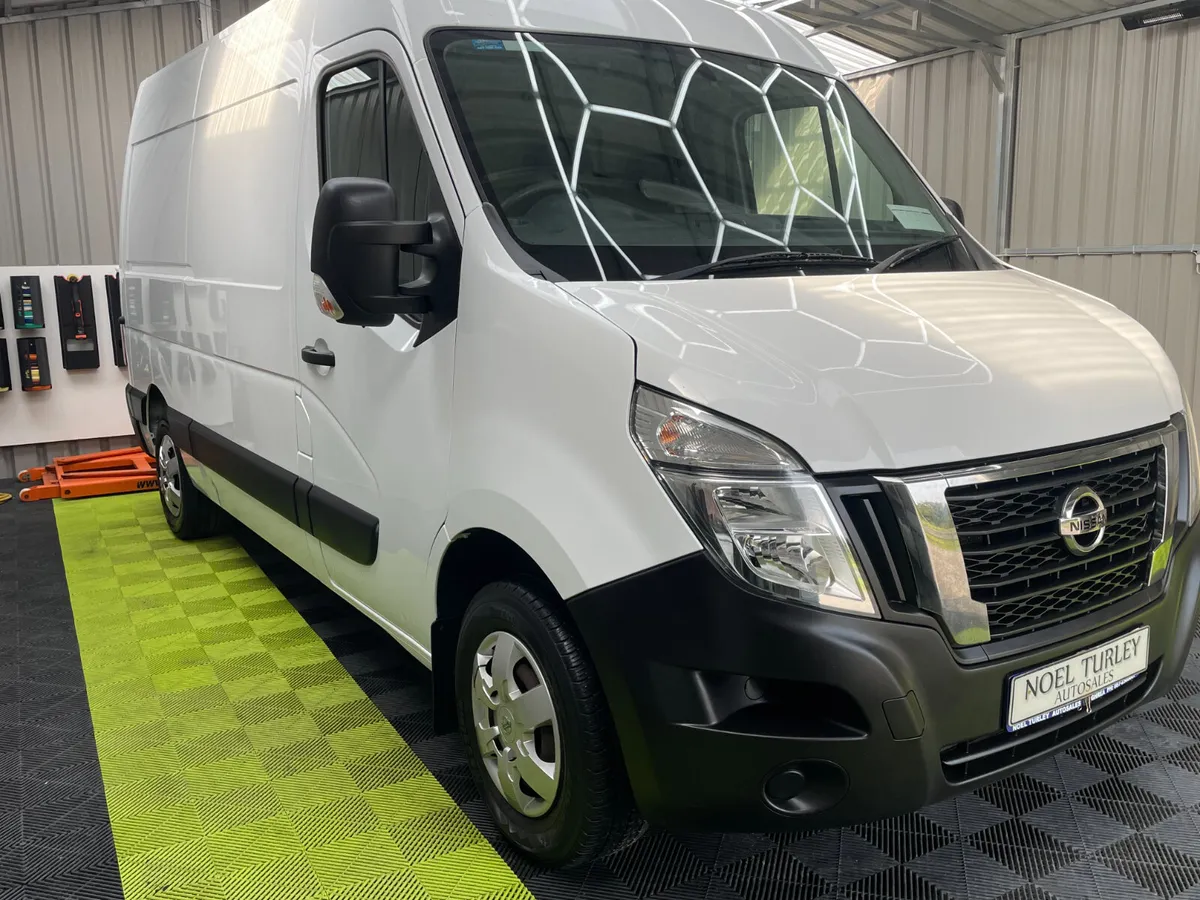 2024 Nissan Interstar L2 H2 135 FWD  LOW MILLAGE - Image 3