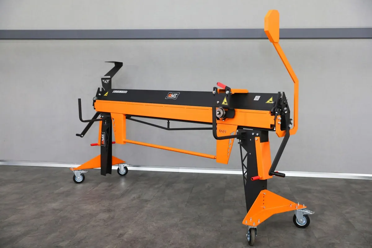 Sheet metal folders M20x2200 with rollershears. - Image 3