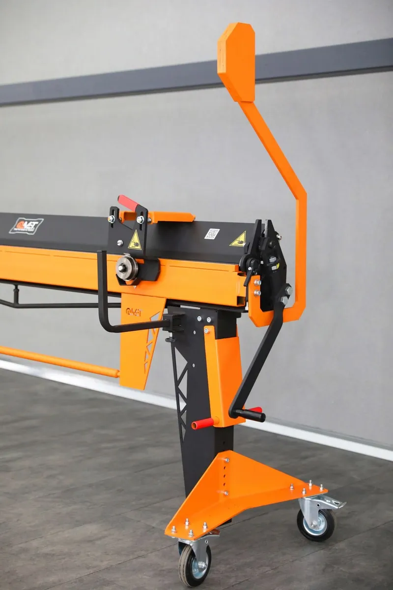 Sheet metal folders M20x2200 with rollershears. - Image 4