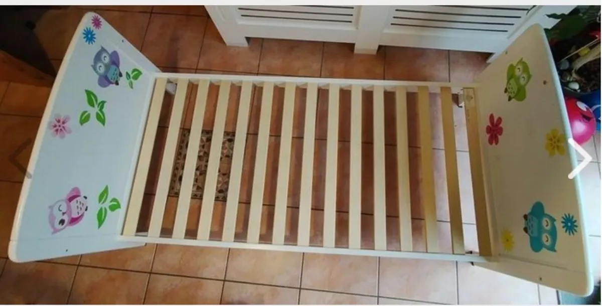 Babylo cot bed - Image 1