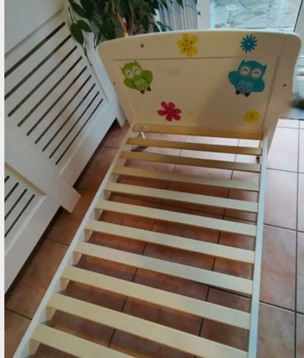 Babylo cot bed - Image 4