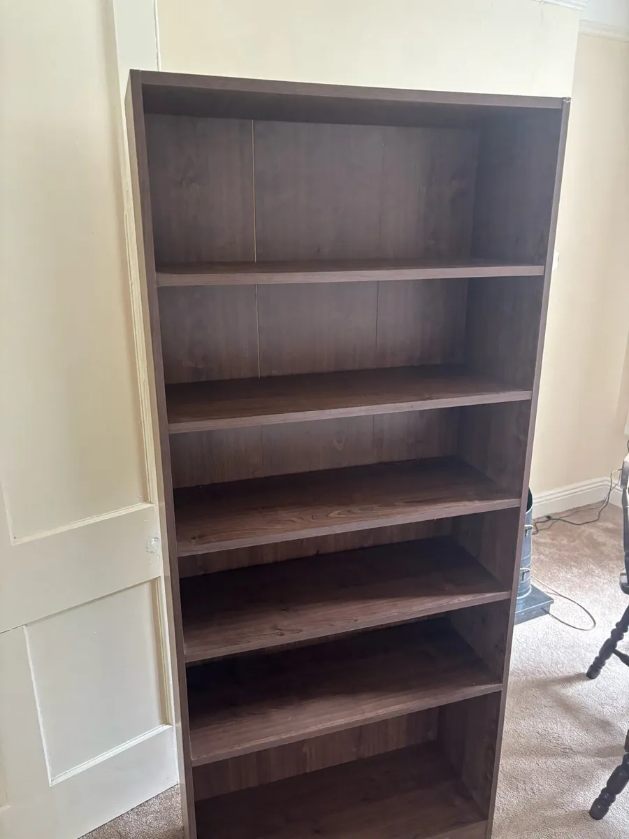 Book shelf - Image 3