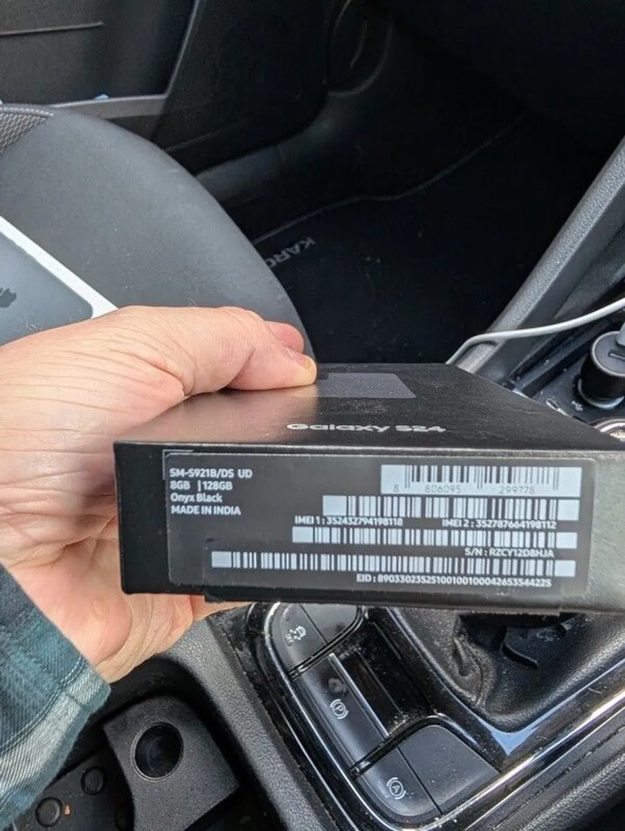 Samsung Galaxy S24 Sealed 128gb Sim Free 2 year Samsung Warranty upon Activation - Image 2