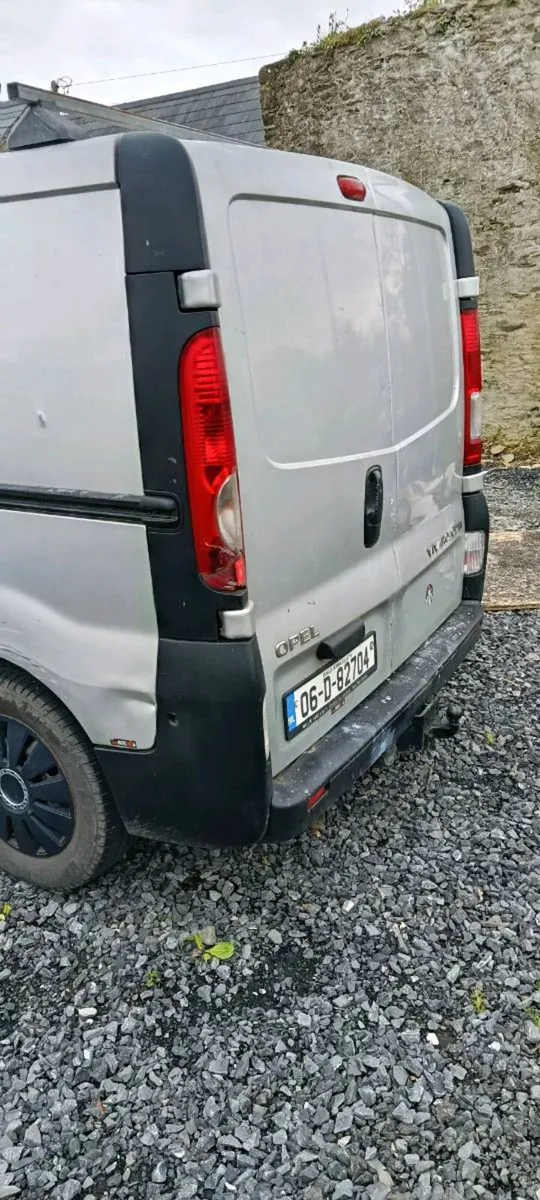 Opel Vivaro - Image 2
