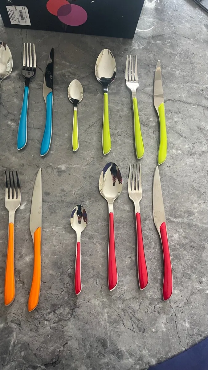 Zodiac Colours Cutlery Set - Image 3