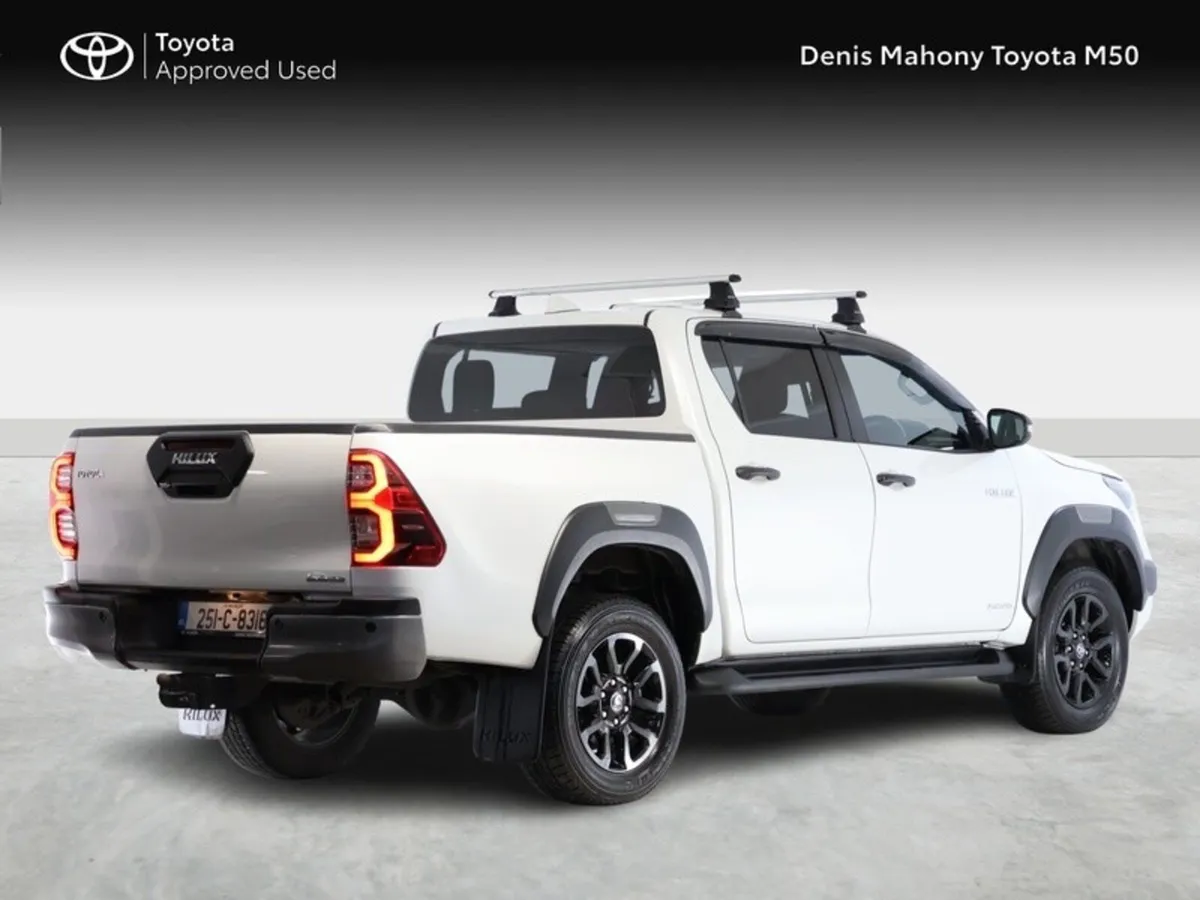 Toyota Hilux Invincible Double Cab Auto - Image 2