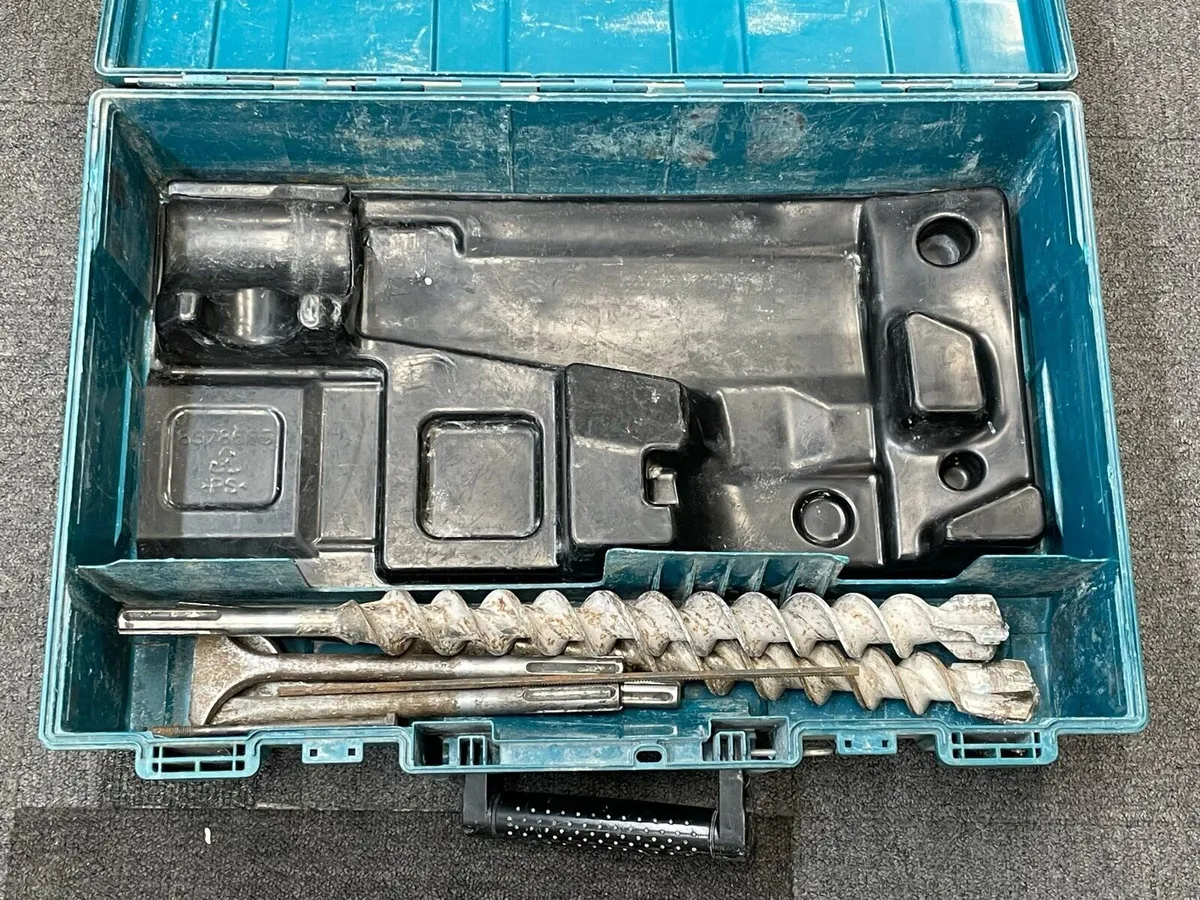 Makita 110 Volt Breaker - Image 3