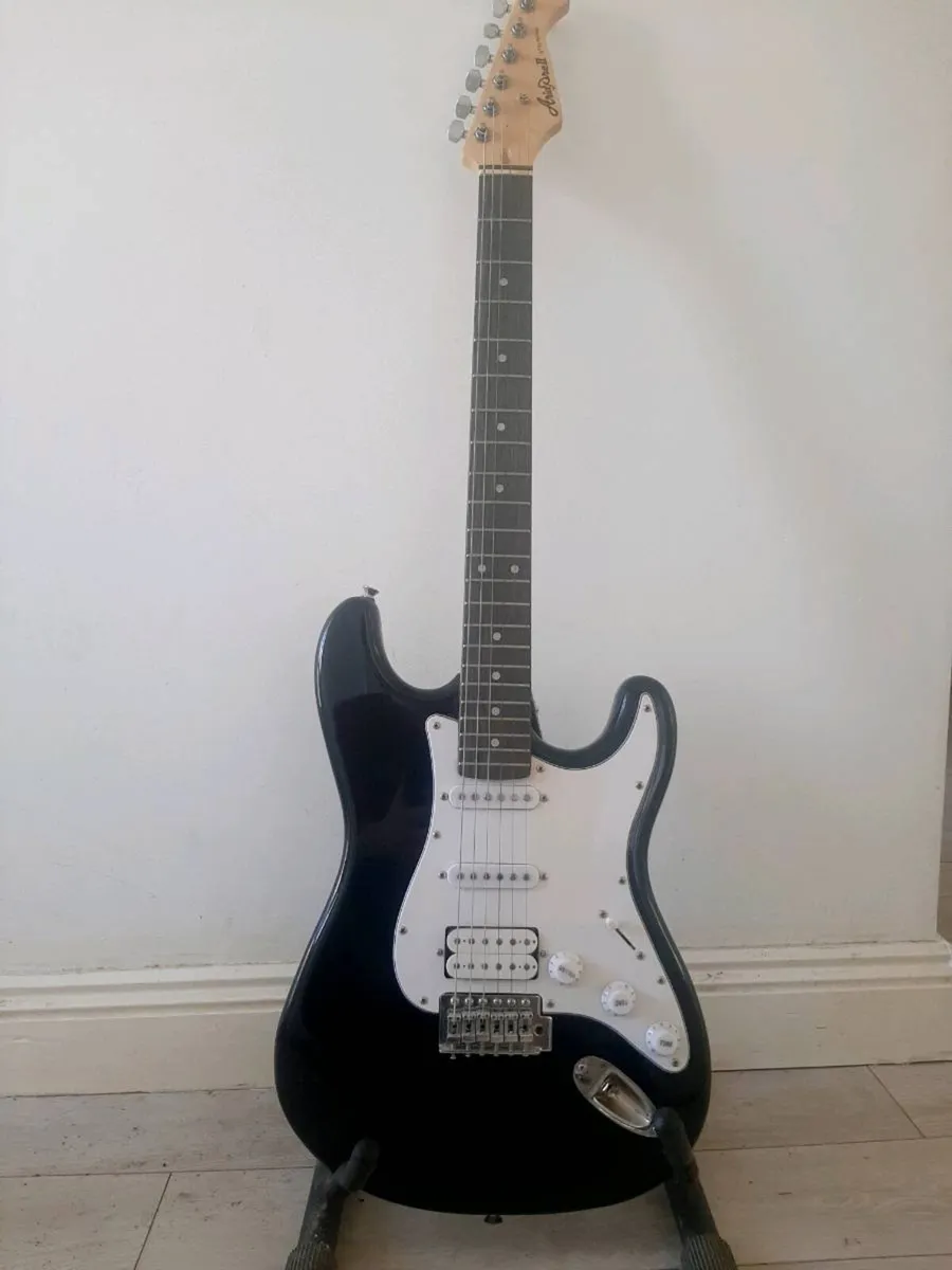 AriaProII STG-Series HSS Guitar Bundle (NEED GONE) - Image 2