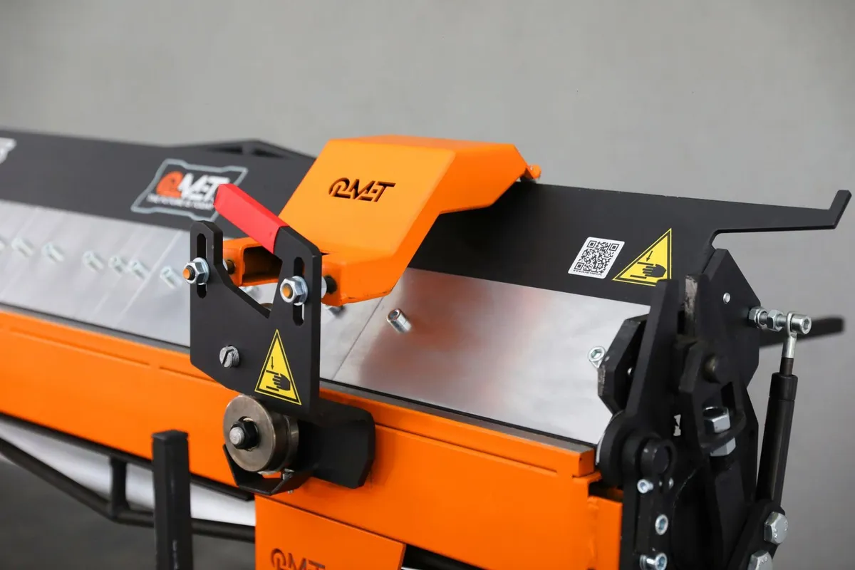 Box and Pan Sheet Metal Brake S125+Rollerschears. - Image 2