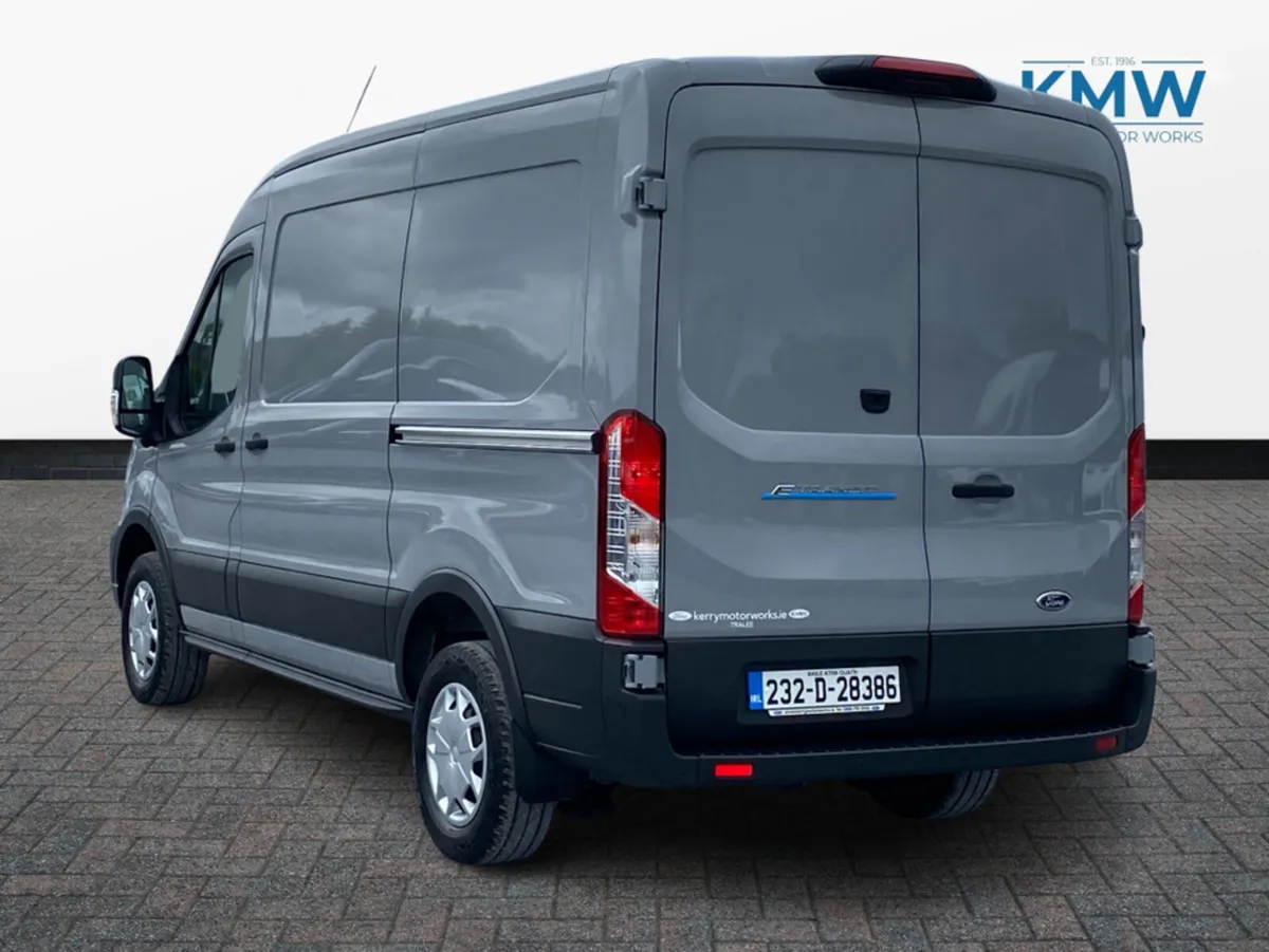 Ford Transit 350 MWB  198KW Trend..360" Camera - Image 4