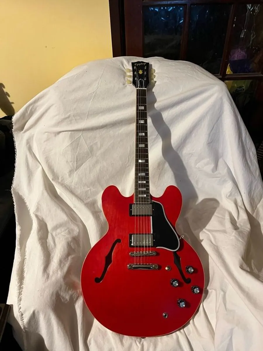 Epiphone 1962 ES-335 Reissue Sixties Cherry, B-Stock - Image 1