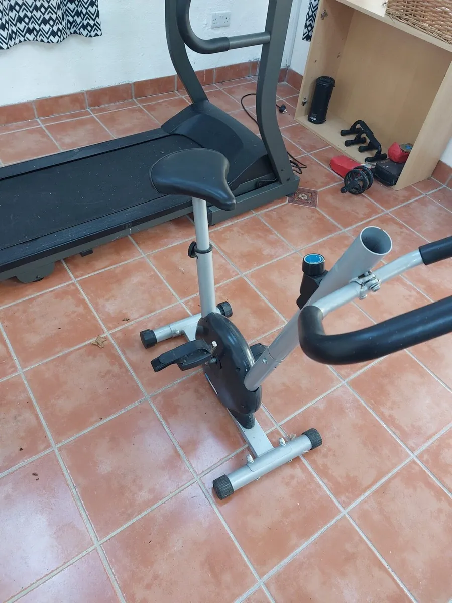 Gym equipment - Image 2