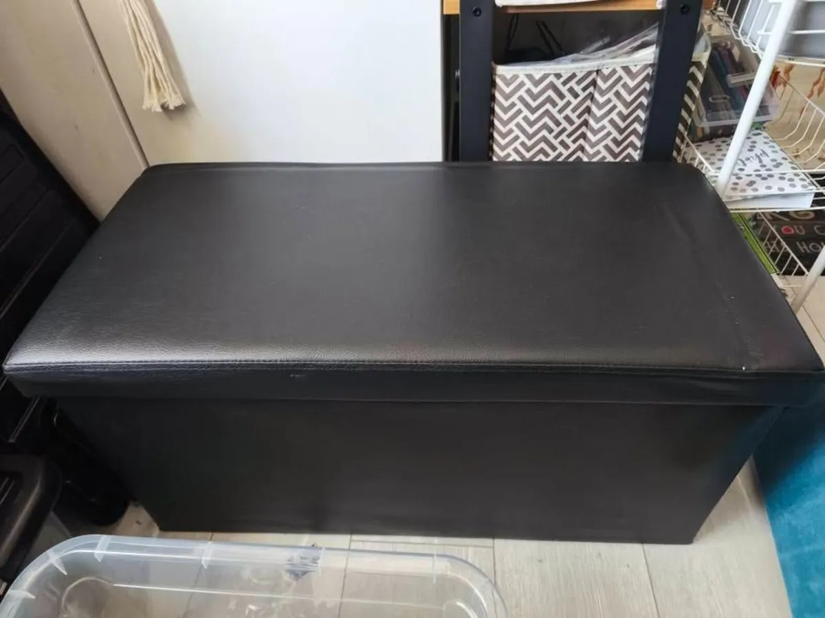 ** *3 large ottomans one heart storage stool*** - Image 4