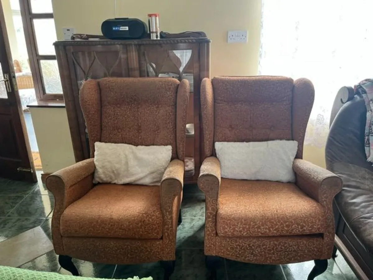 Comfortable arm chairs - Image 3
