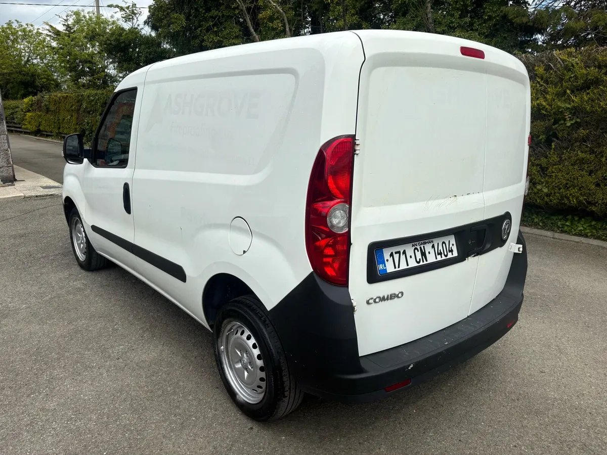 2017 Opel Combo NEW DOE TODAY 05/27 - Image 3