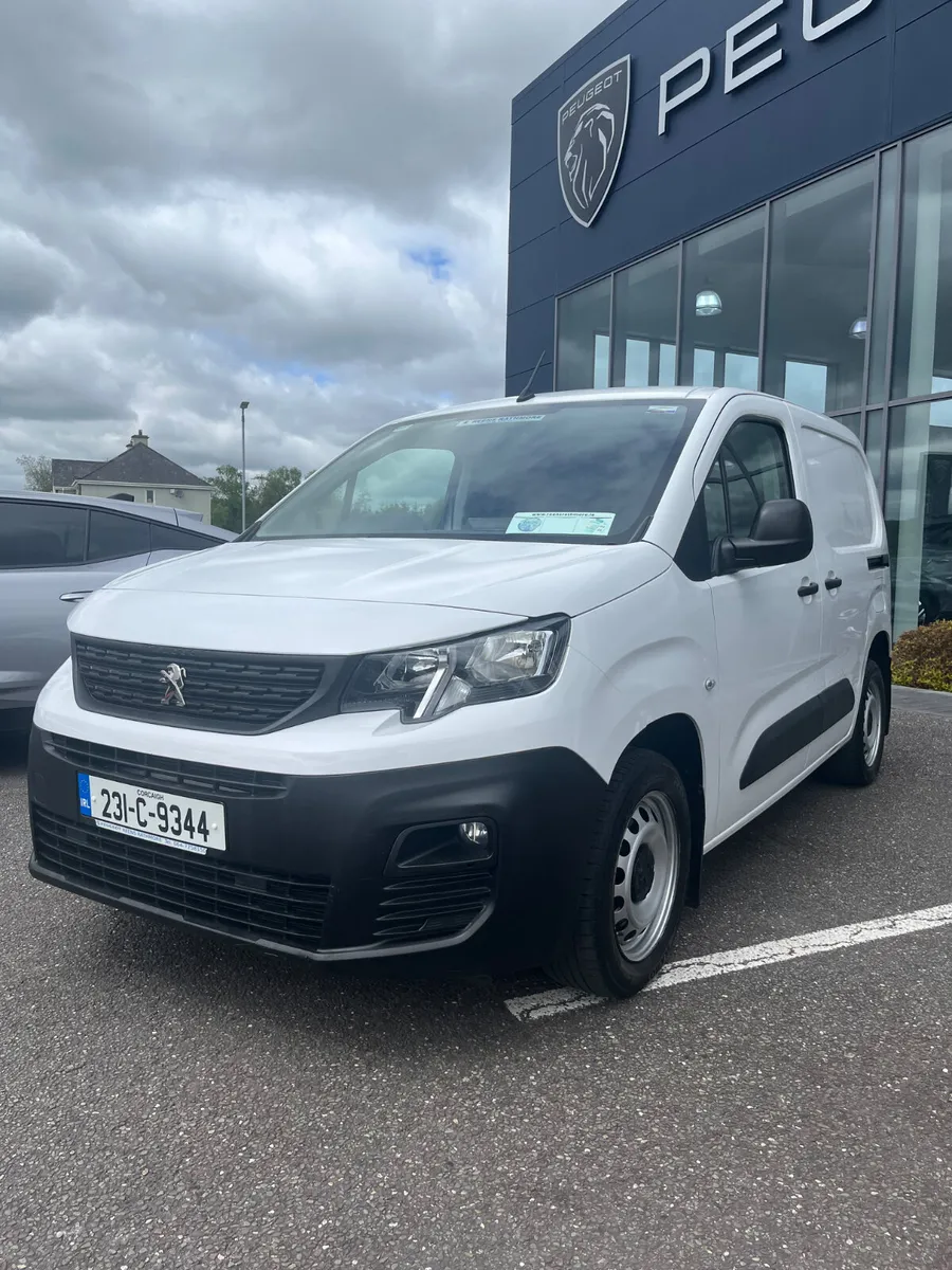 Peugeot Partner 2023 - Image 2