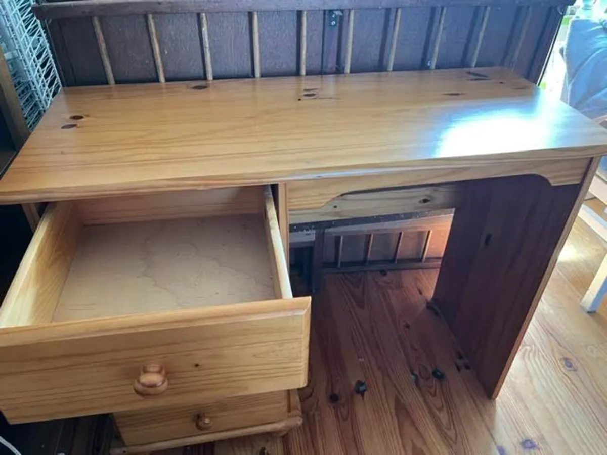 dressing table - Image 2
