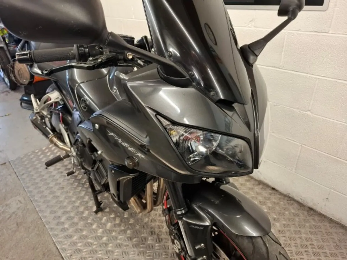 Yamaha FZ1 Fazer 1000 2008 - Image 2