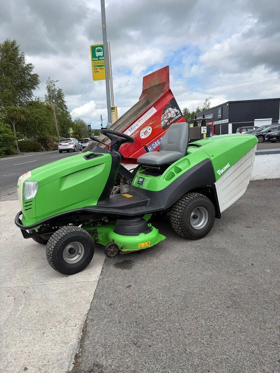 Viking ride on mower - Image 1