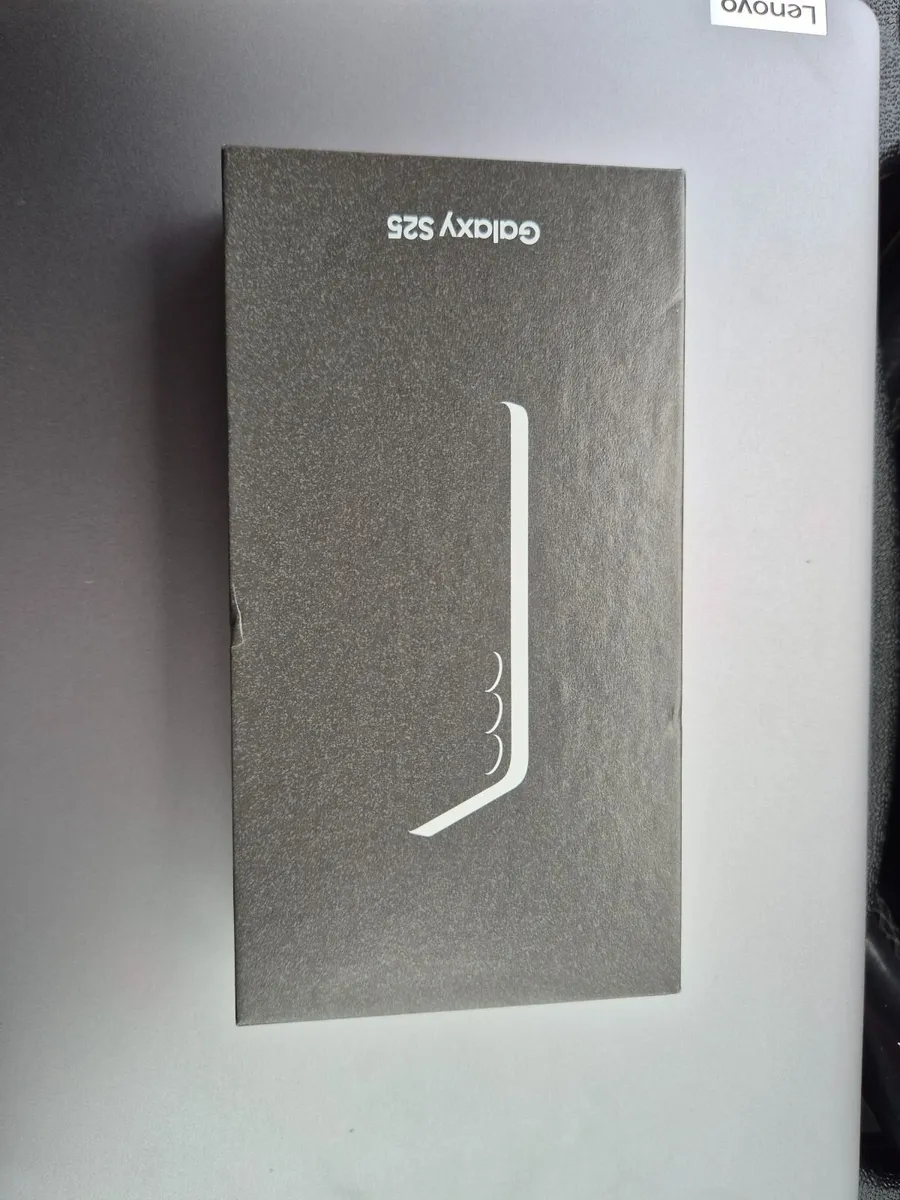 Samsung S25 128GB Silver - Brand new - Image 2