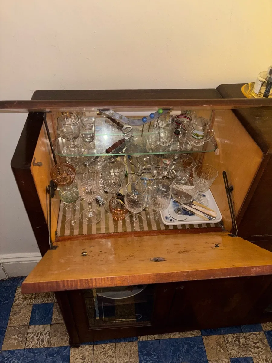 Drinks cabinet - Image 2
