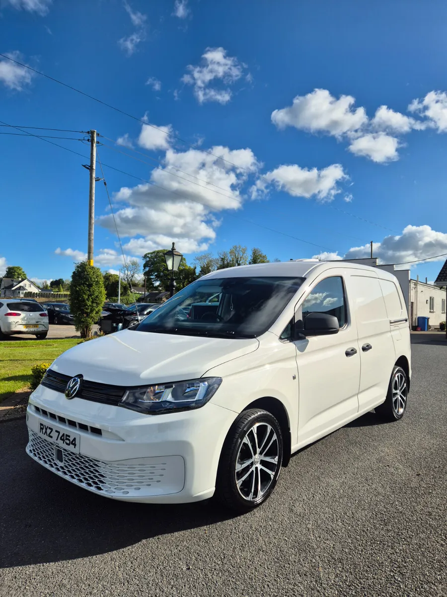 Volkswagen Caddy 2022 - Image 1