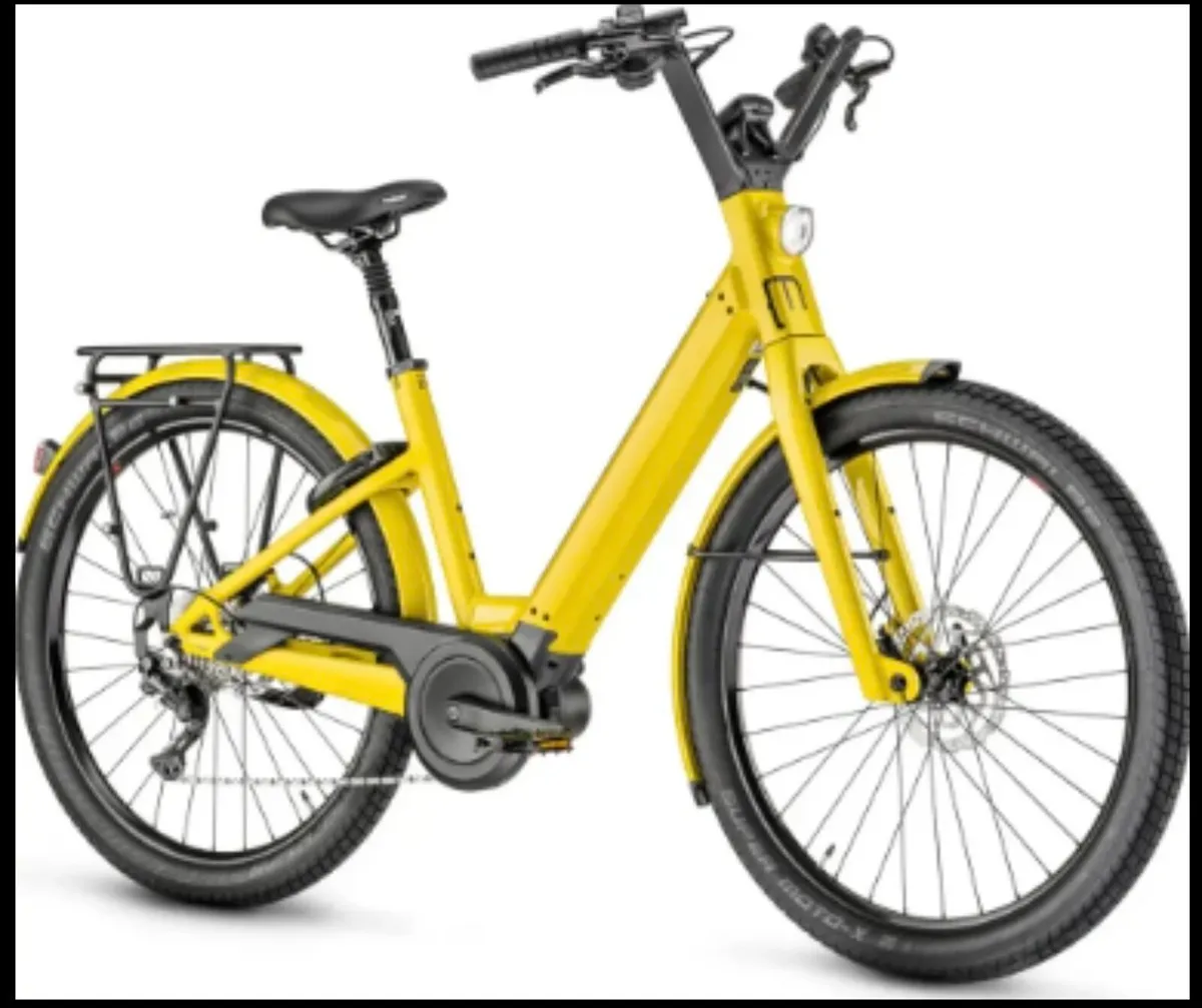 Moustache Lundi 27.1 cargo E-bike - Image 1