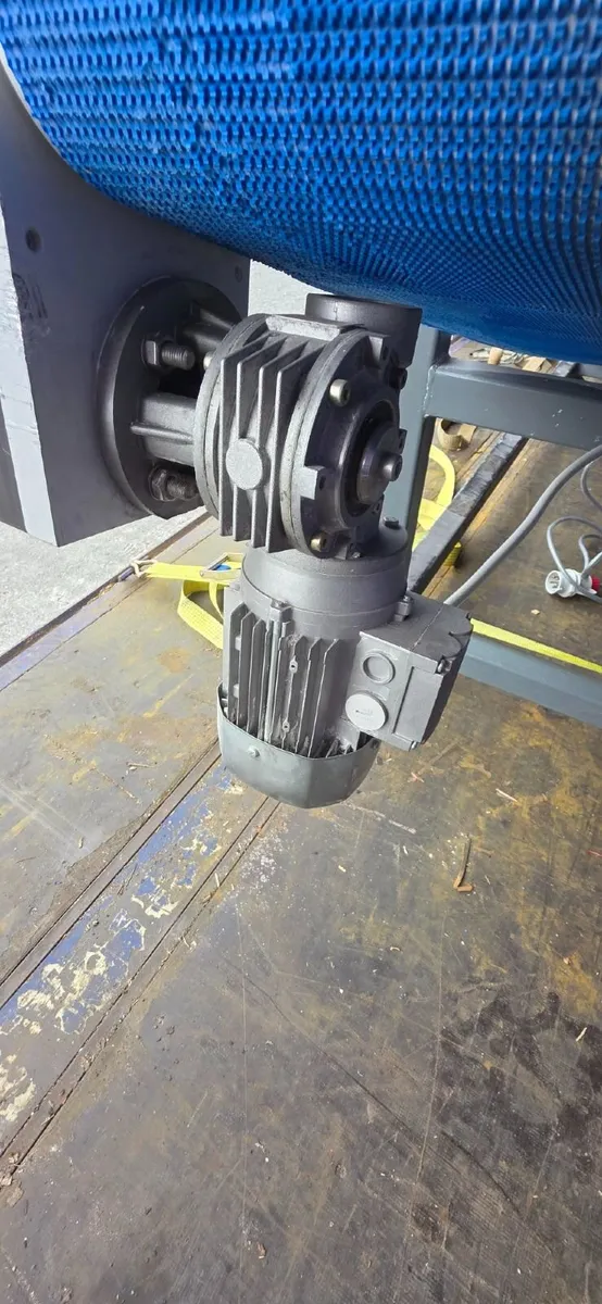 Inclined Belt Conveyor - Image 3
