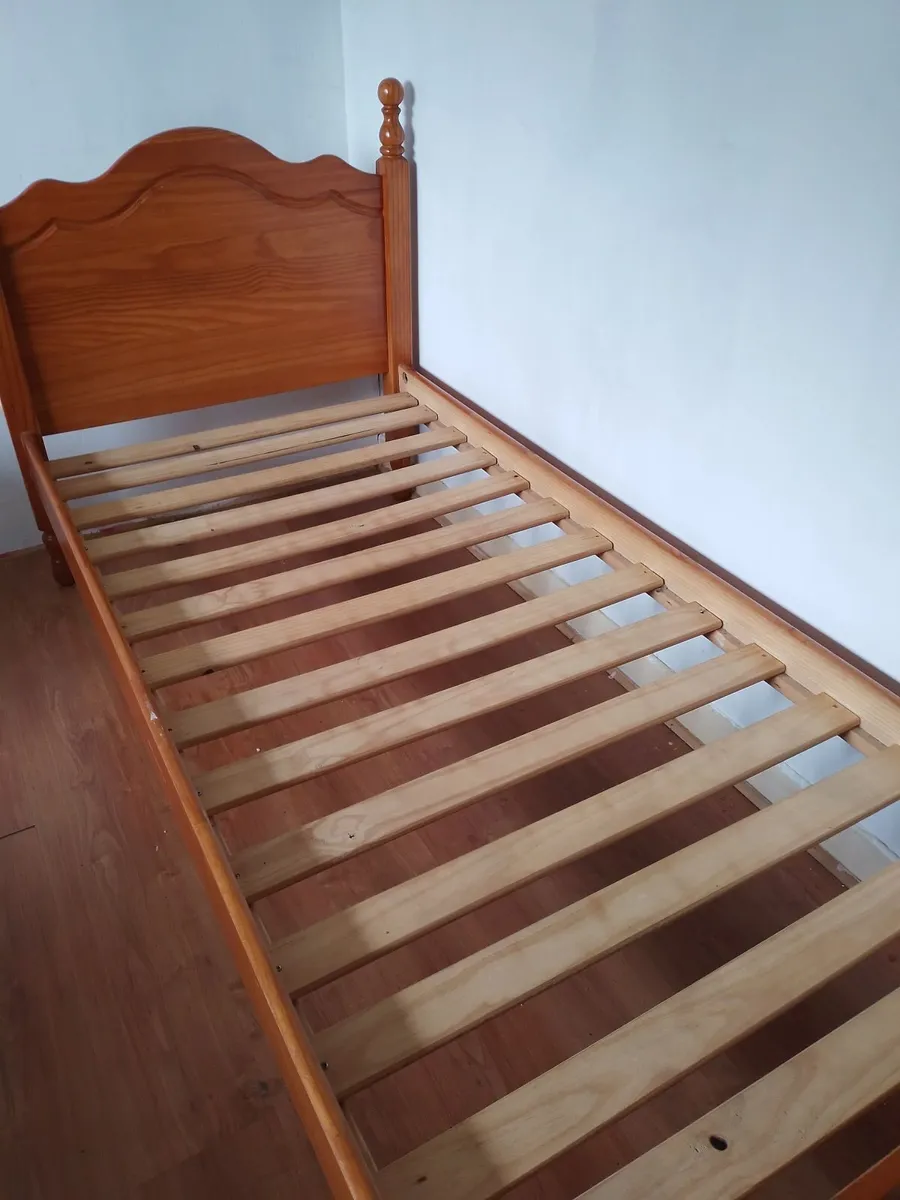 Single bed - Image 3