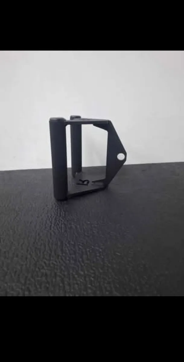 Rogue Grip Triangle – Heavy Duty 7-Gauge Steel (US - Image 3
