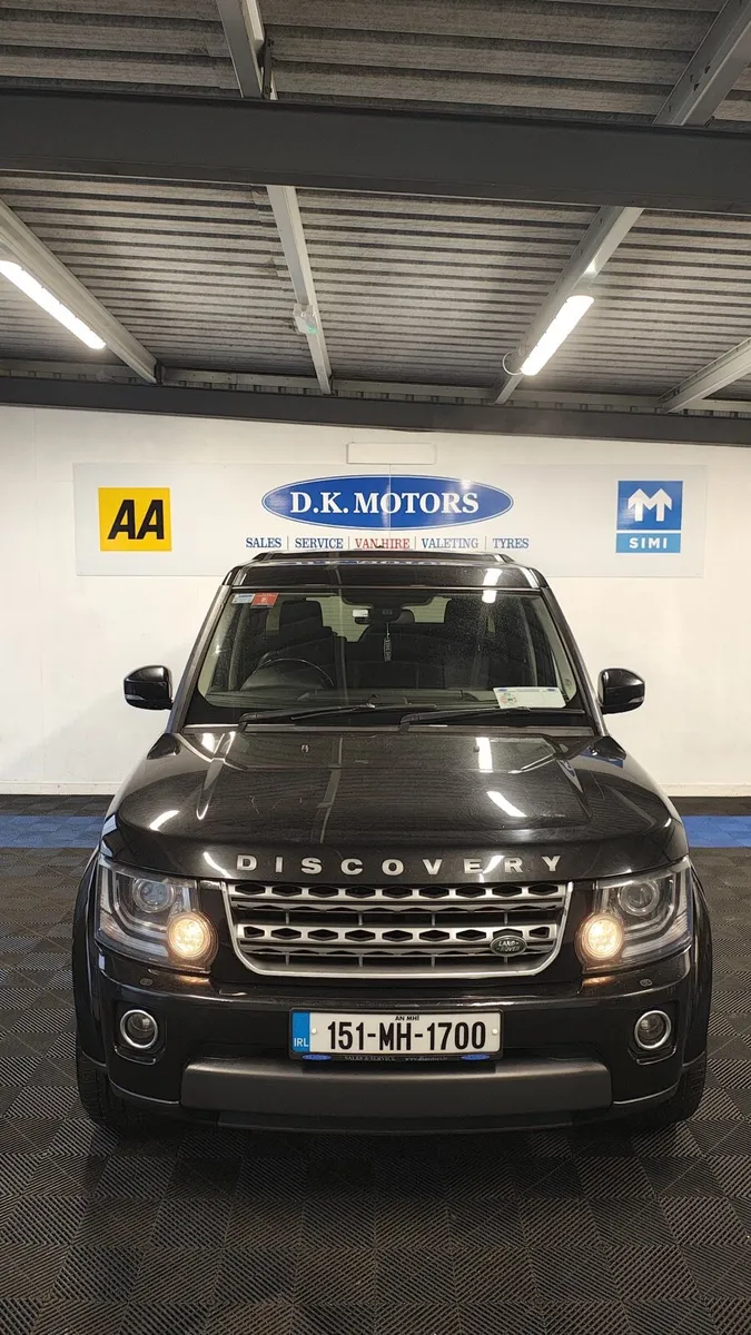 Landrover Discovery 5 seater utility - Image 1