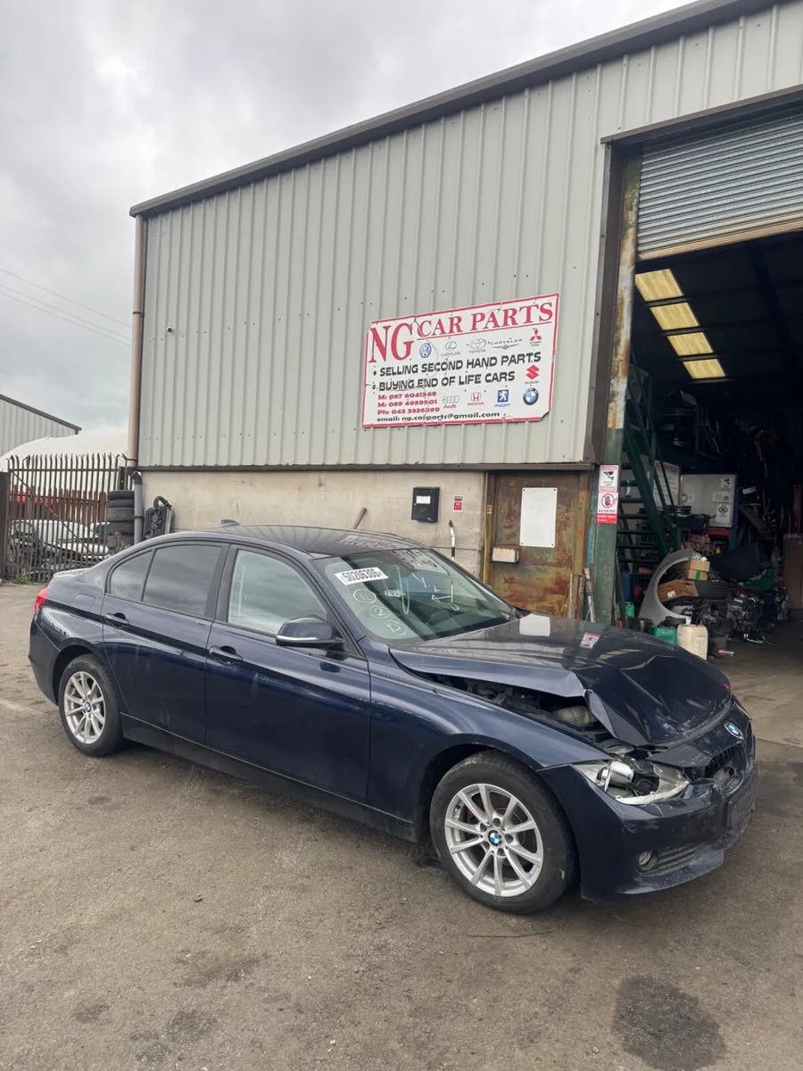2012 BMW 320d BREAKING / PARTS - Image 3