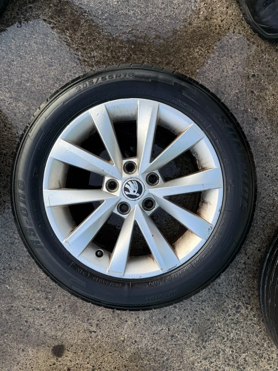 2022 SKODA OCTAVIA 16" ALLOY WHEELS - Image 4
