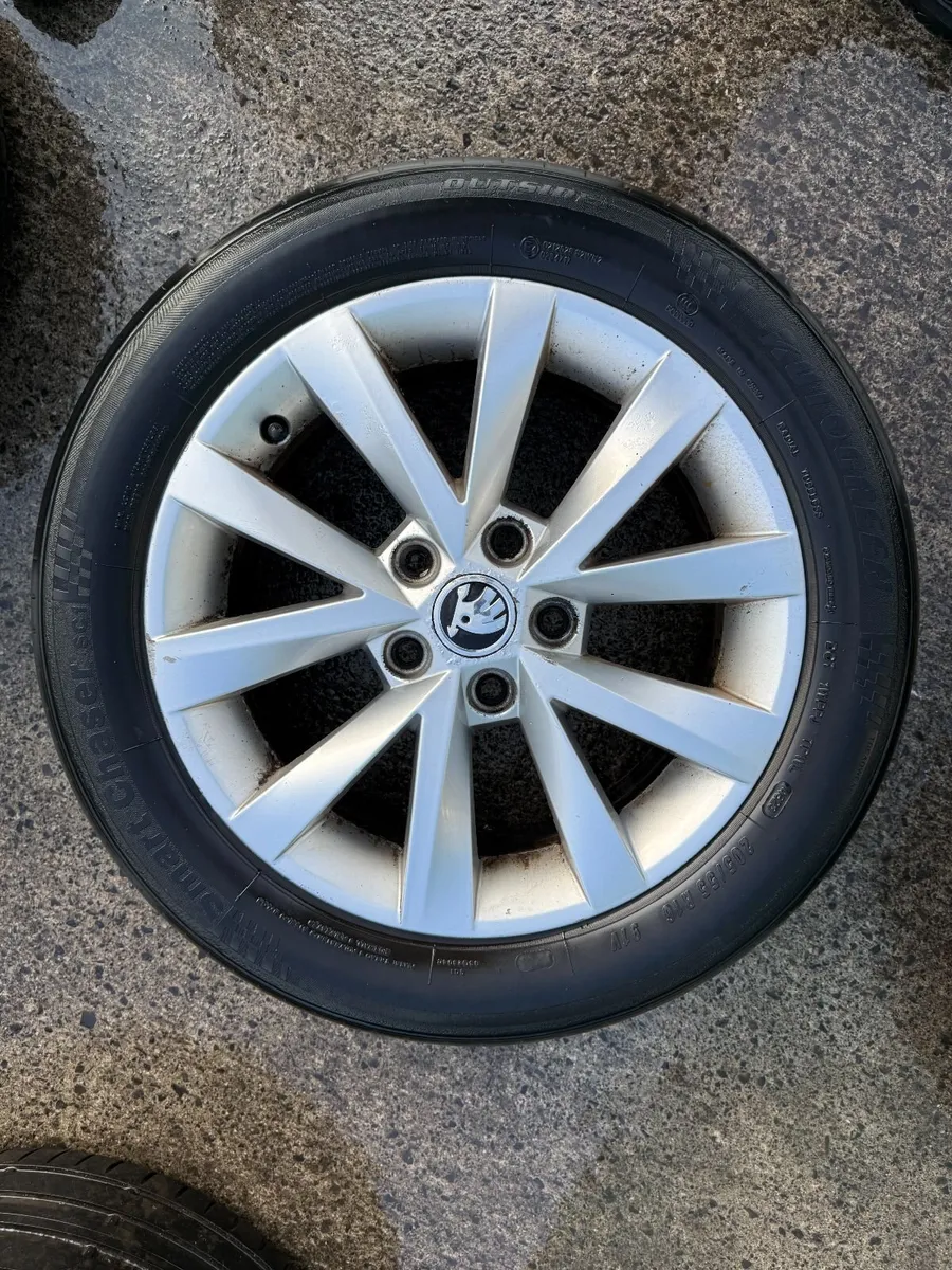 2022 SKODA OCTAVIA 16" ALLOY WHEELS - Image 1