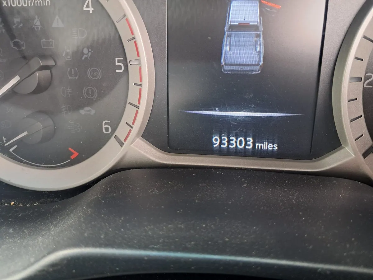 Nissan navara - Image 3