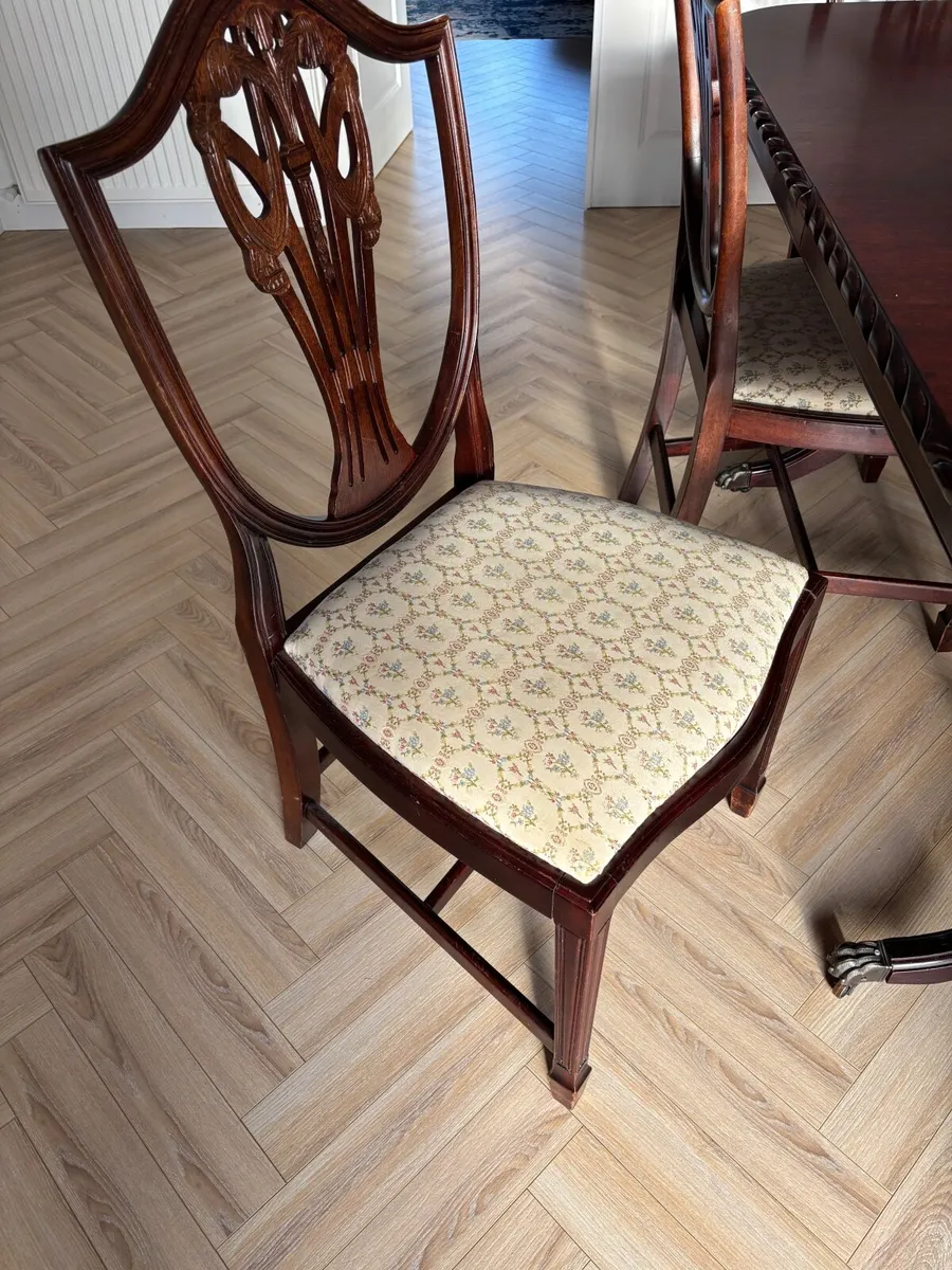 Mahogany Antique Extendable Dining Table - Image 2