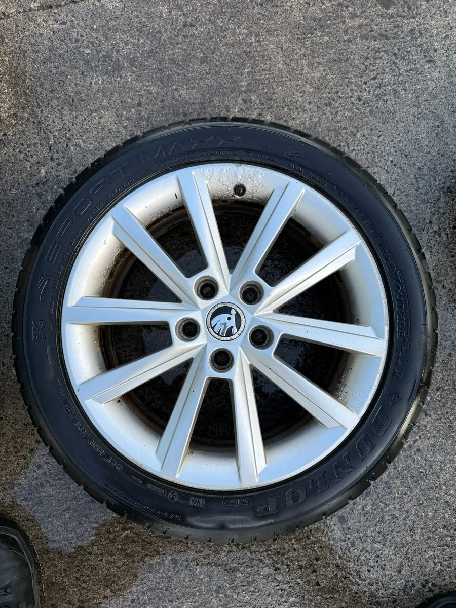 SKODA OCTAVIA 17" ALLOY WHEELS - Image 4