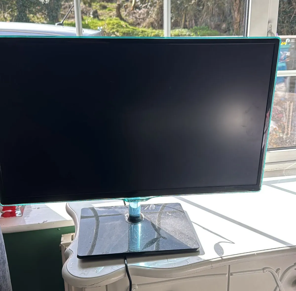 Dell 24 Inch Monitor - Image 1