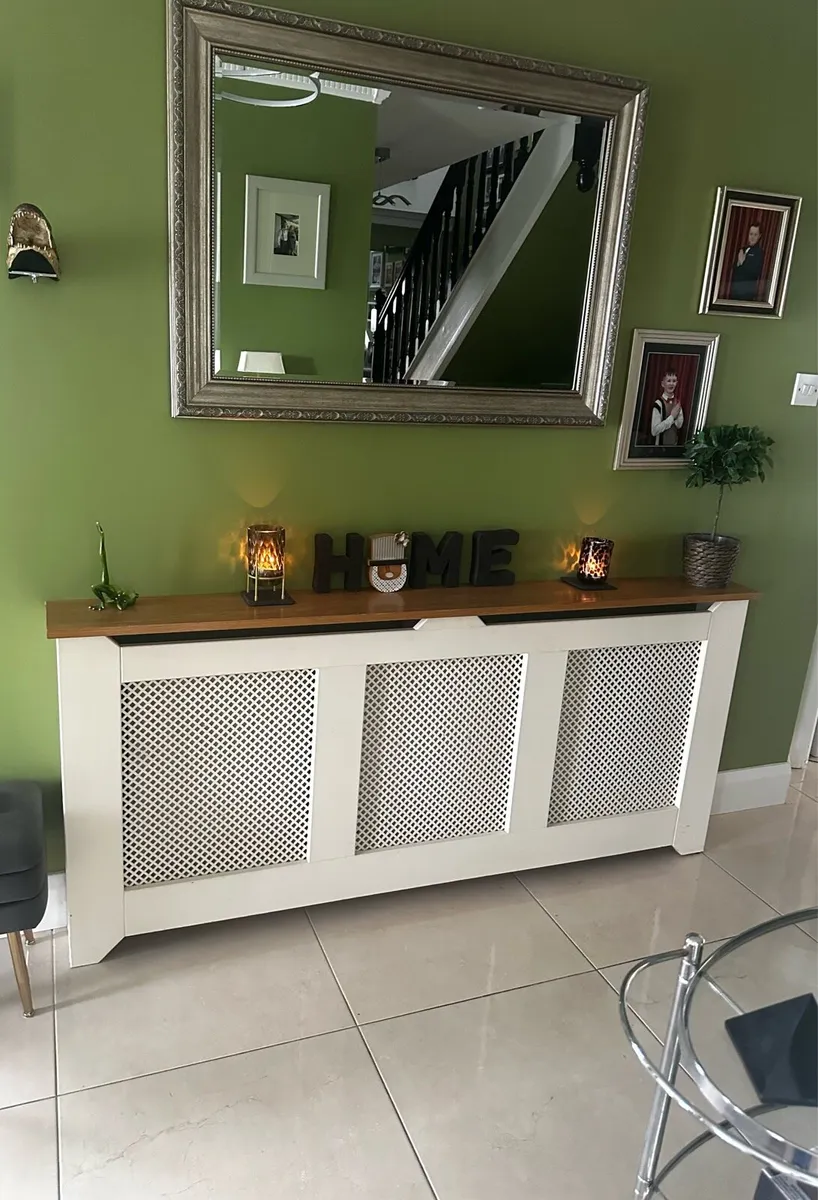 Mirror & radiator cabinet - Image 1