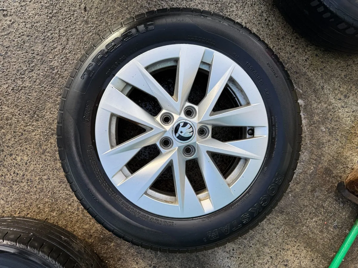 2023 FABIA 15" ALLOY WHEELS - Image 3