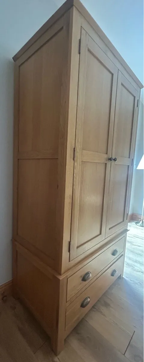 Wardrobe - Image 2