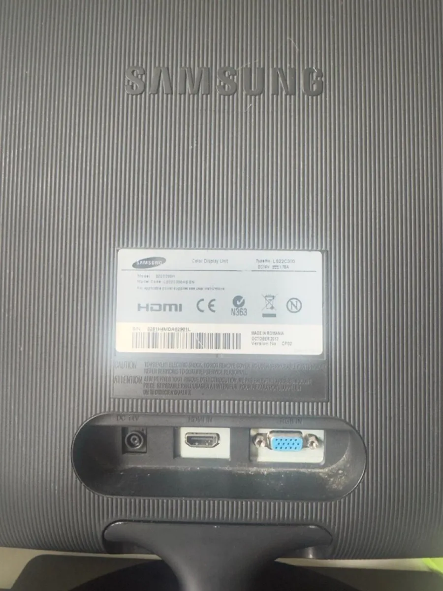 Samsung 22 inch Monitor - Image 2