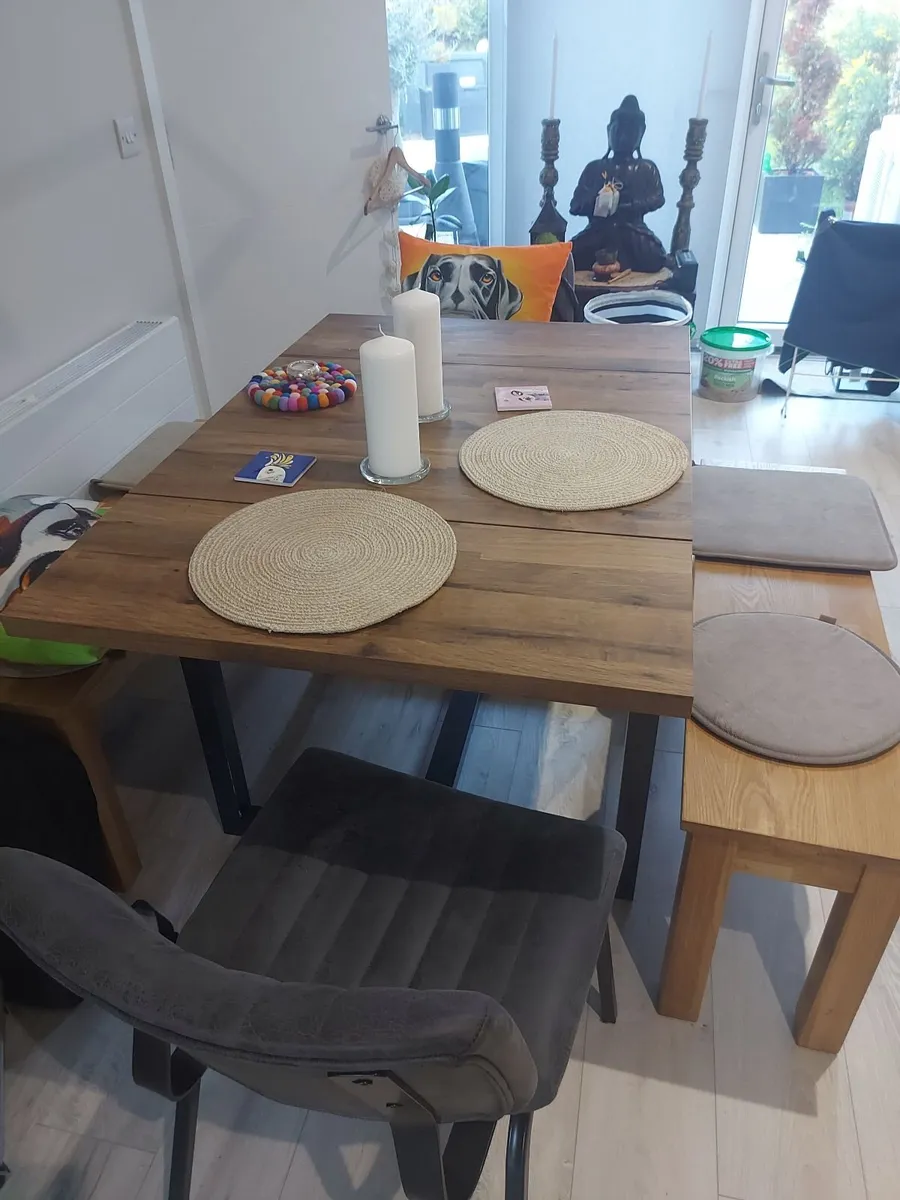 Extendable dining table - Image 2