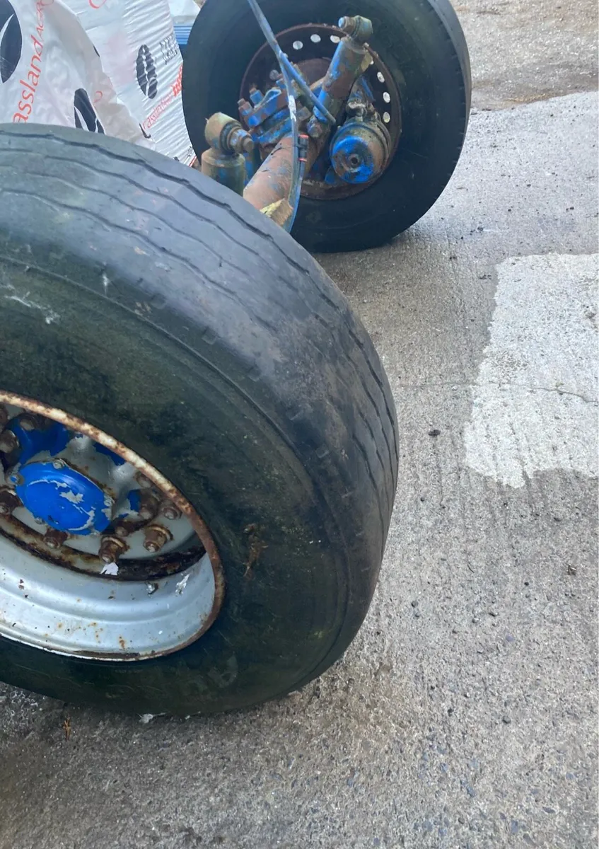 Axle - Image 2