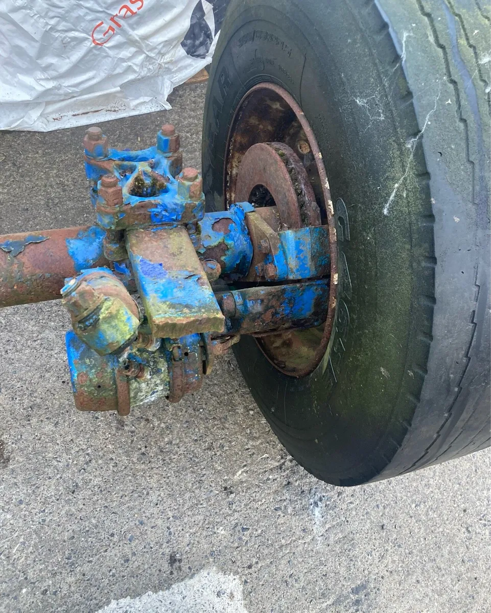 Axle - Image 4