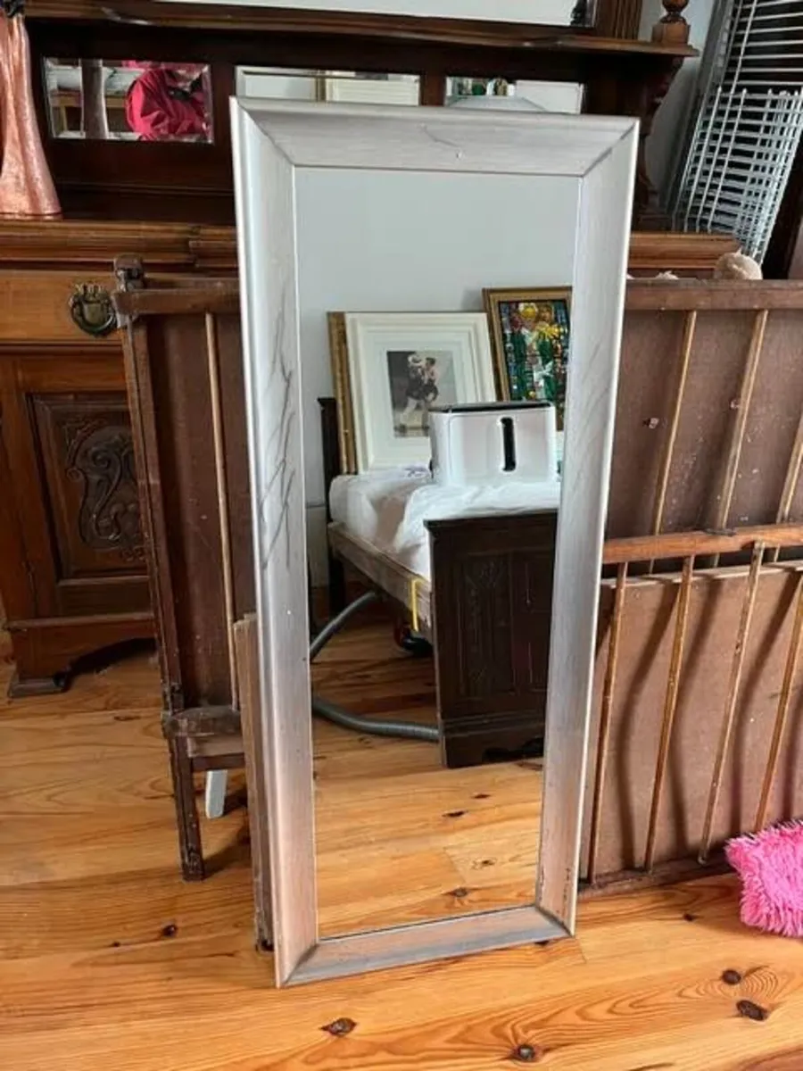 mirror