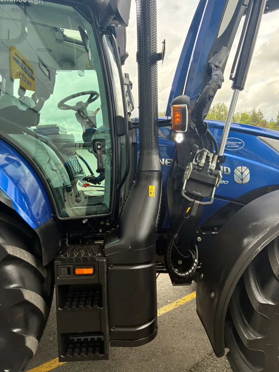 New Holland T6.180 DC Bluepower - Image 4